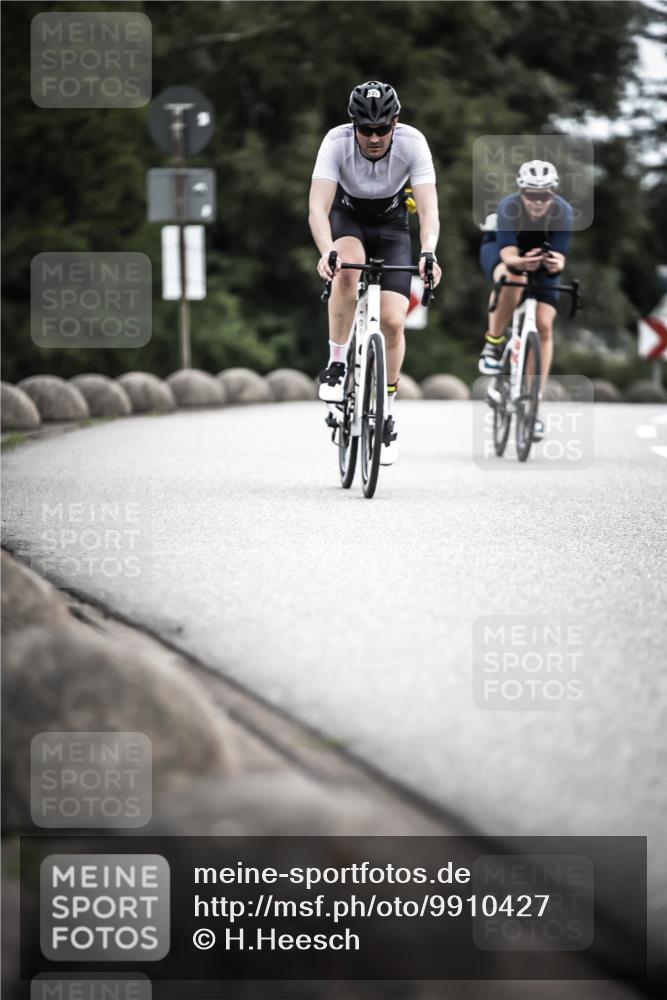 21.06.2026 - 29. Vierlanden-Triathlon H.Heesch http://msf.ph/oto/9910427 21.06.2026 11:59:22 Radfahren 271, 735, 845 meine-sportfotos.de