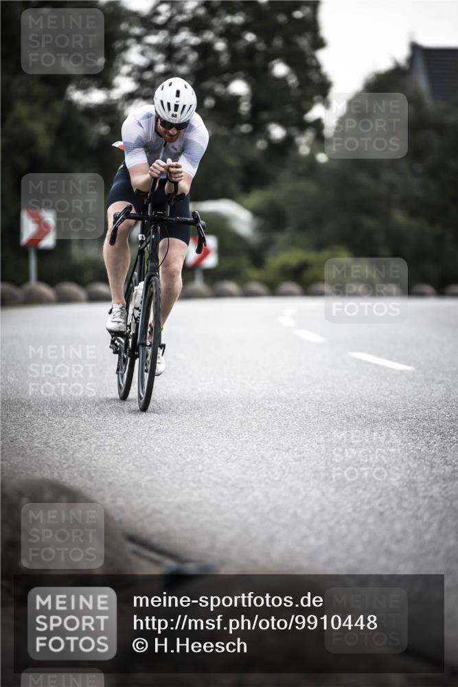 21.06.2026 - 29. Vierlanden-Triathlon H.Heesch http://msf.ph/oto/9910448 21.06.2026 09:33:16 Radfahren 68 meine-sportfotos.de