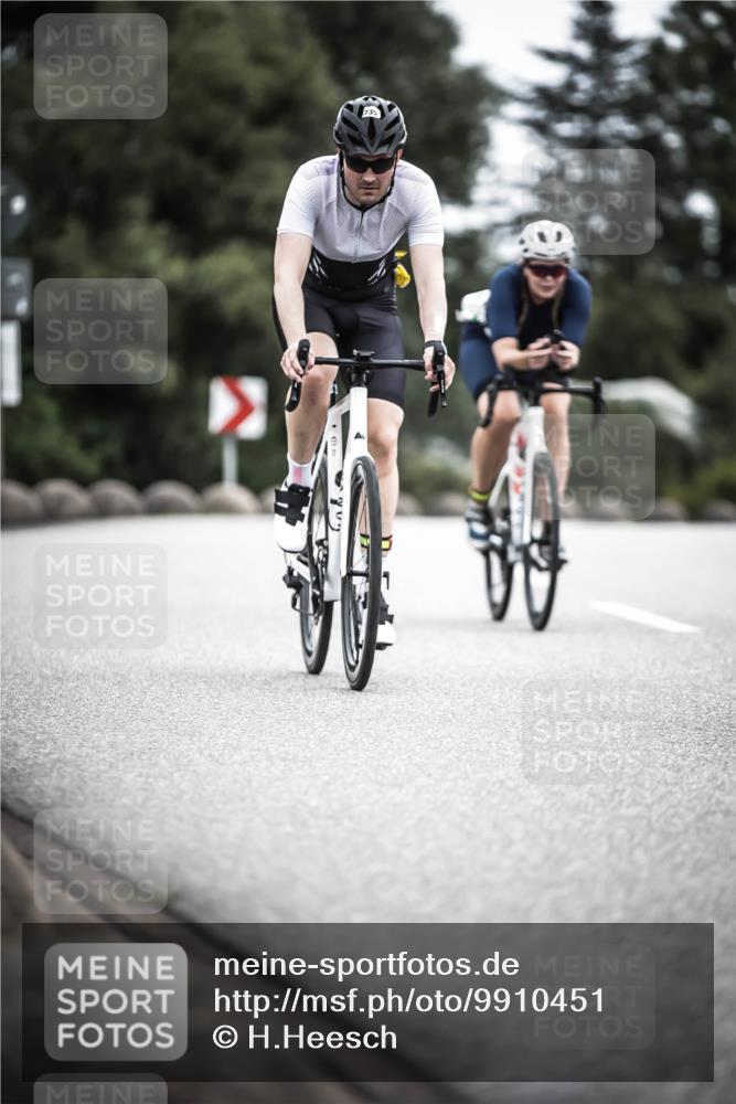 21.06.2026 - 29. Vierlanden-Triathlon H.Heesch http://msf.ph/oto/9910451 21.06.2026 11:59:23 Radfahren 271, 735, 845 meine-sportfotos.de