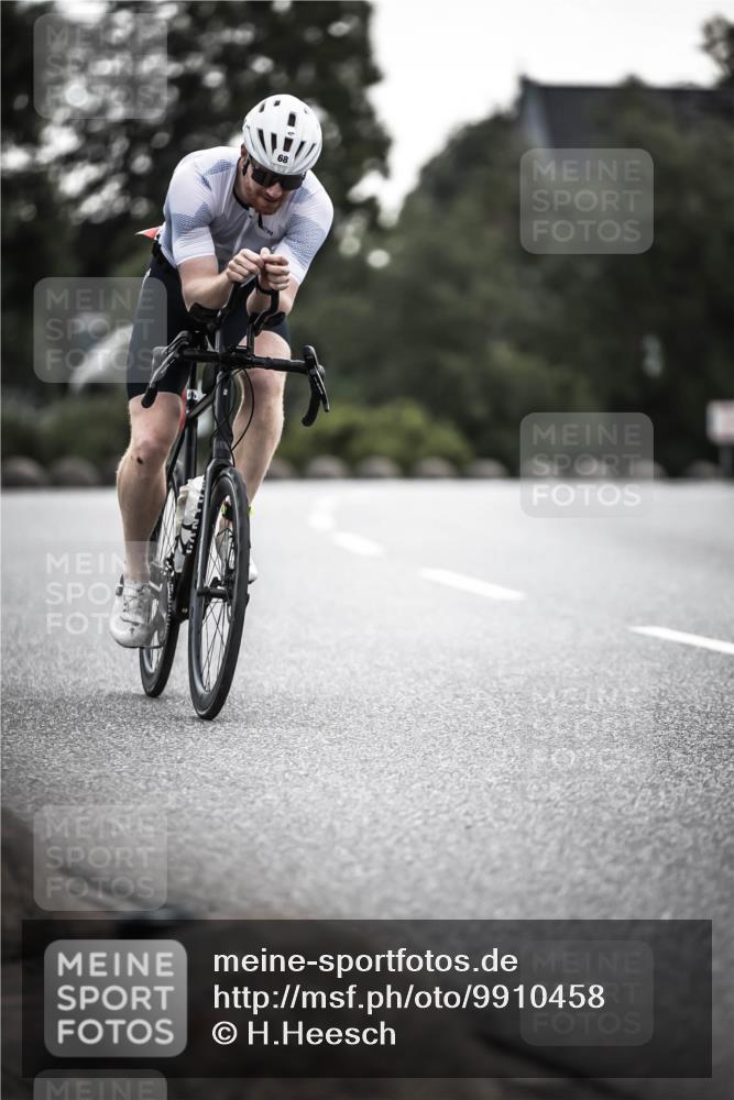 21.06.2026 - 29. Vierlanden-Triathlon H.Heesch http://msf.ph/oto/9910458 21.06.2026 09:33:16 Radfahren 68 meine-sportfotos.de