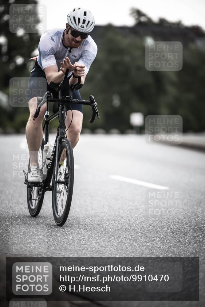 21.06.2026 - 29. Vierlanden-Triathlon H.Heesch http://msf.ph/oto/9910470 21.06.2026 09:33:16 Radfahren 68 meine-sportfotos.de