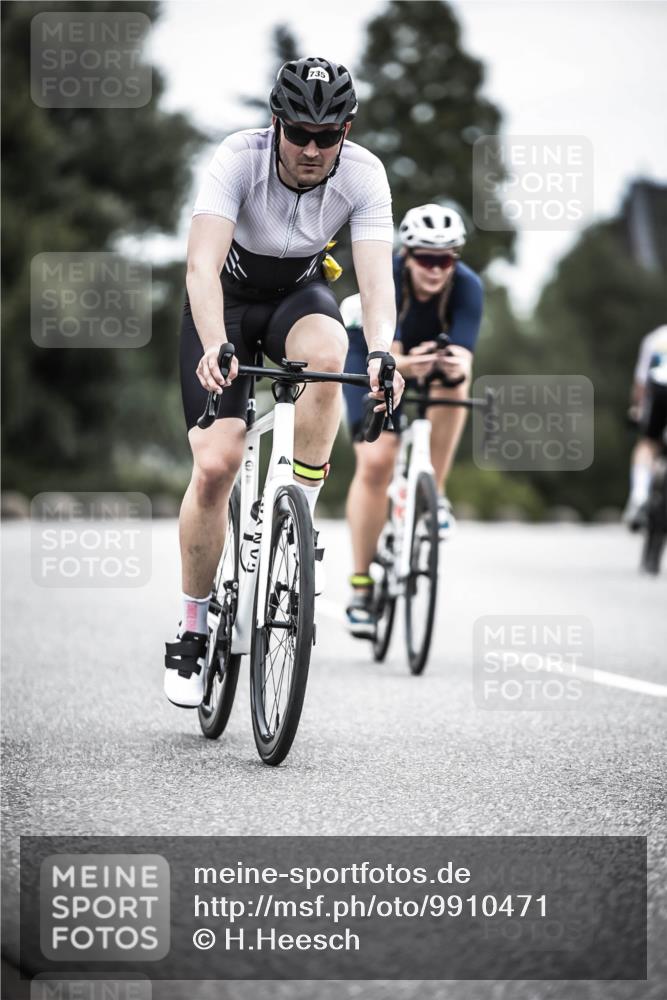 21.06.2026 - 29. Vierlanden-Triathlon H.Heesch http://msf.ph/oto/9910471 21.06.2026 11:59:23 Radfahren 271, 735, 845 meine-sportfotos.de
