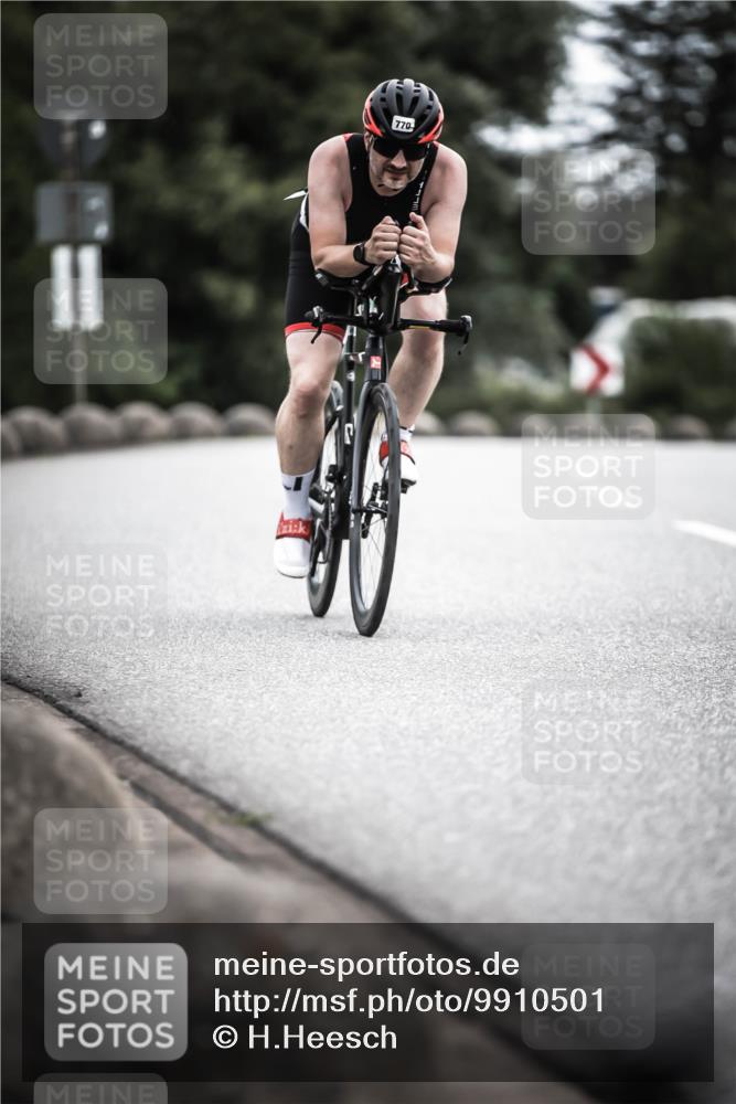 21.06.2026 - 29. Vierlanden-Triathlon H.Heesch http://msf.ph/oto/9910501 21.06.2026 12:00:04 Radfahren 217, 227, 753, 770, 883 meine-sportfotos.de
