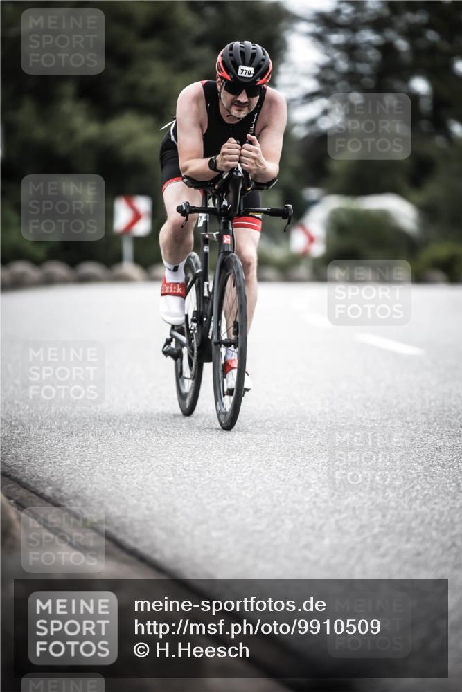21.06.2026 - 29. Vierlanden-Triathlon H.Heesch http://msf.ph/oto/9910509 21.06.2026 12:00:04 Radfahren 217, 227, 753, 770, 883 meine-sportfotos.de