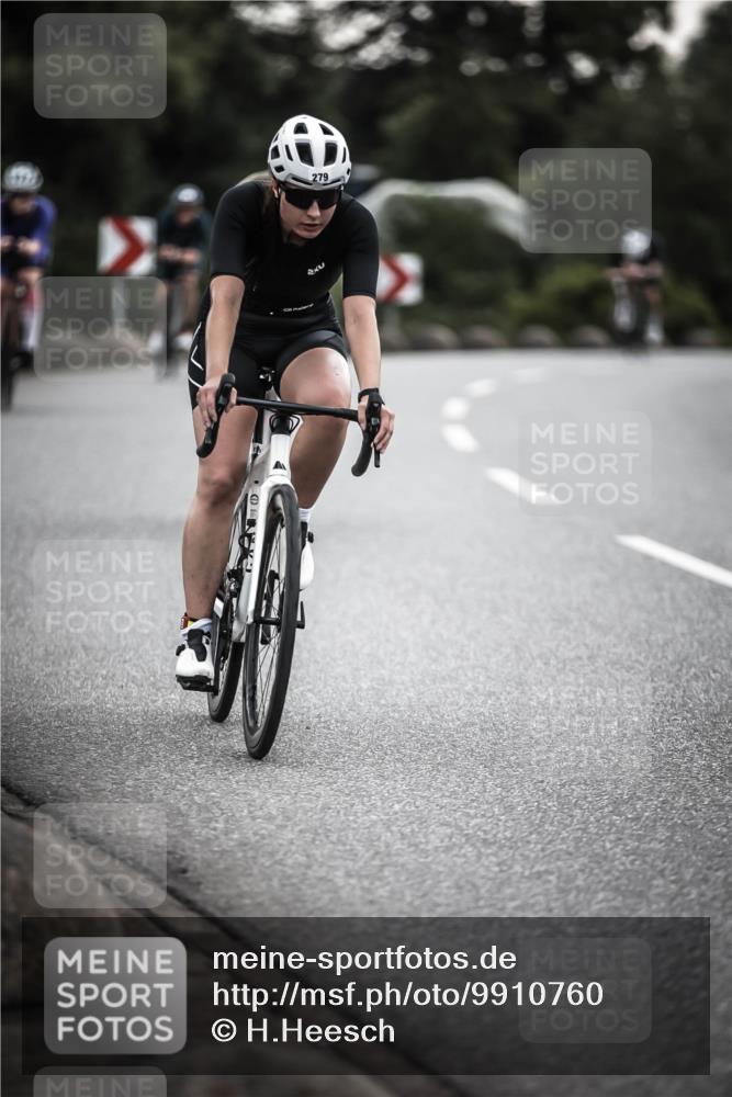 21.06.2026 - 29. Vierlanden-Triathlon H.Heesch http://msf.ph/oto/9910760 21.06.2026 09:35:53 Radfahren 86, 90, 105, 122, 161, 176, 198, 200, 270, 279 meine-sportfotos.de
