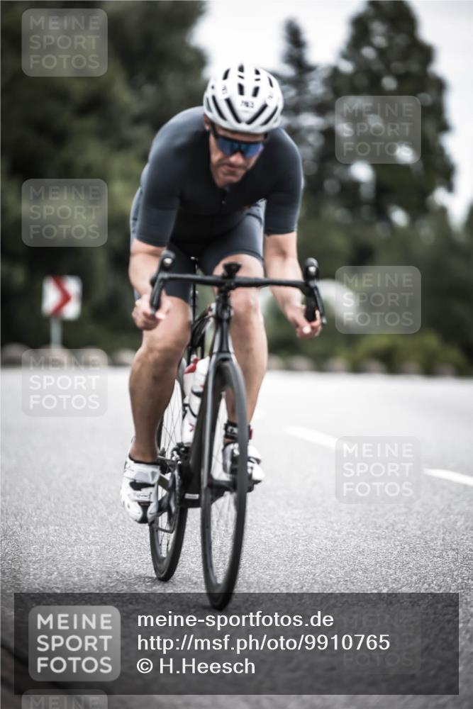 21.06.2026 - 29. Vierlanden-Triathlon H.Heesch http://msf.ph/oto/9910765 21.06.2026 12:01:54 Radfahren 252, 763 meine-sportfotos.de