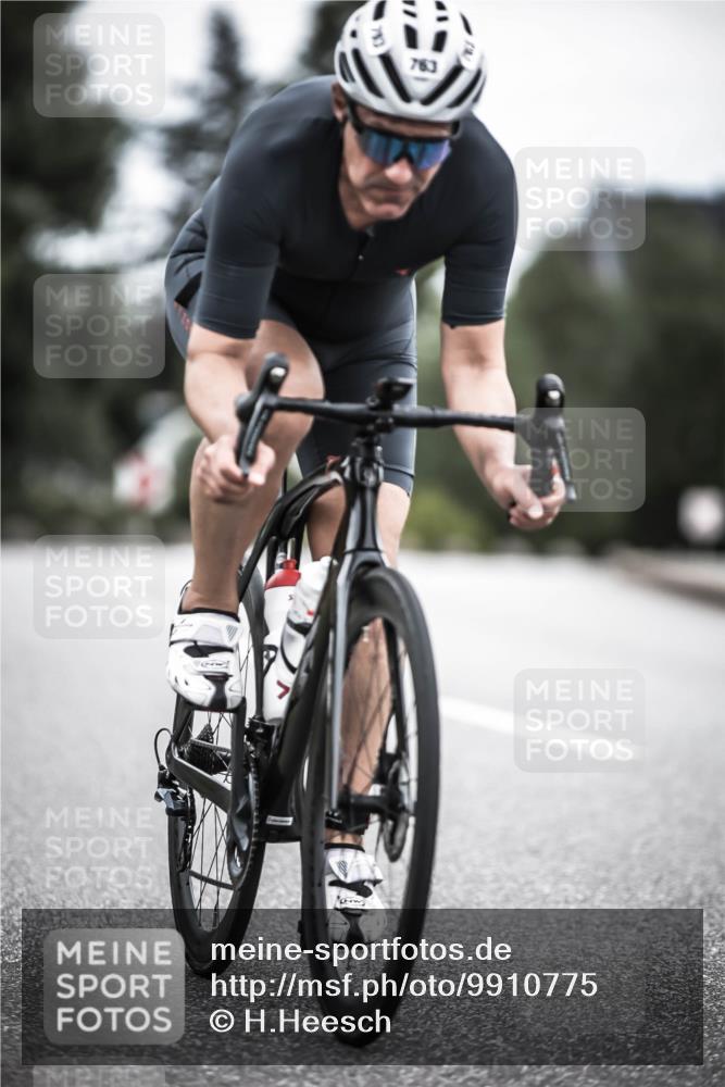 21.06.2026 - 29. Vierlanden-Triathlon H.Heesch http://msf.ph/oto/9910775 21.06.2026 12:01:54 Radfahren 252, 763 meine-sportfotos.de