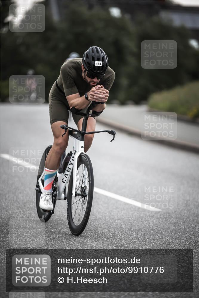 21.06.2026 - 29. Vierlanden-Triathlon H.Heesch http://msf.ph/oto/9910776 21.06.2026 09:35:54 Radfahren 75, 86, 90, 105, 161, 176, 198, 200, 270, 279 meine-sportfotos.de