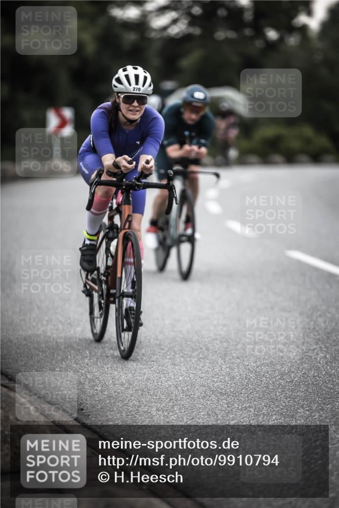 21.06.2026 - 29. Vierlanden-Triathlon H.Heesch http://msf.ph/oto/9910794 21.06.2026 09:35:55 Radfahren 75, 86, 90, 105, 161, 176, 198, 200, 270, 279 meine-sportfotos.de