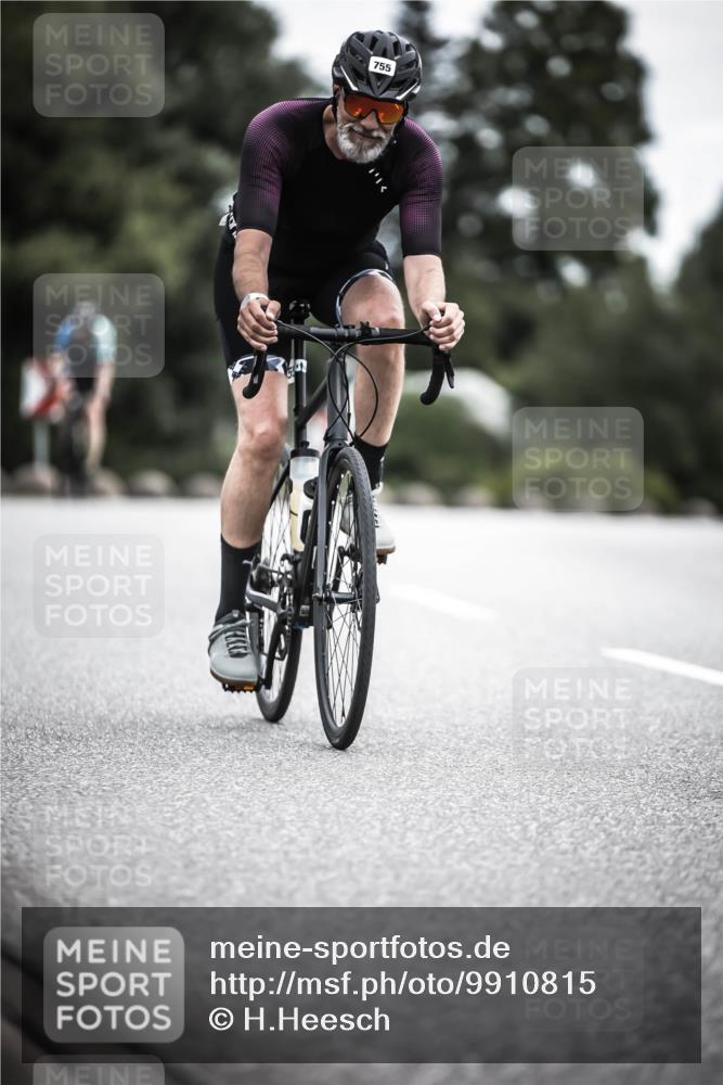 21.06.2026 - 29. Vierlanden-Triathlon H.Heesch http://msf.ph/oto/9910815 21.06.2026 12:02:04 Radfahren 661, 755, 758 meine-sportfotos.de