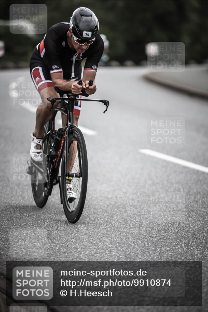 21.06.2026 - 29. Vierlanden-Triathlon H.Heesch http://msf.ph/oto/9910874 21.06.2026 09:36:02 Radfahren 75, 86, 90, 176, 200 meine-sportfotos.de
