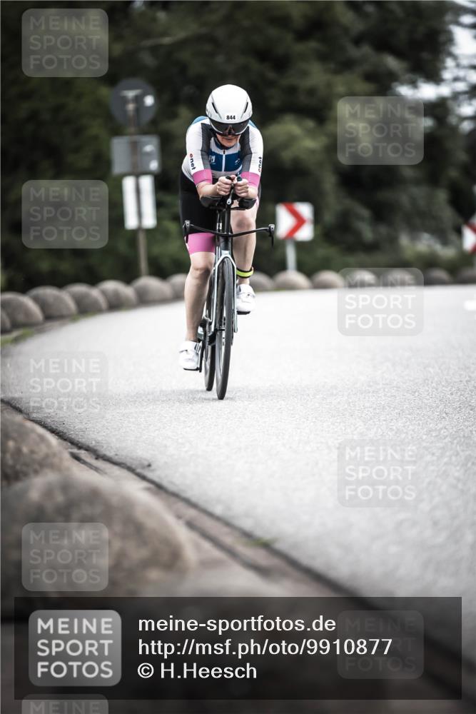 21.06.2026 - 29. Vierlanden-Triathlon H.Heesch http://msf.ph/oto/9910877 21.06.2026 12:02:17 Radfahren 640, 783, 844, 873, 885 meine-sportfotos.de