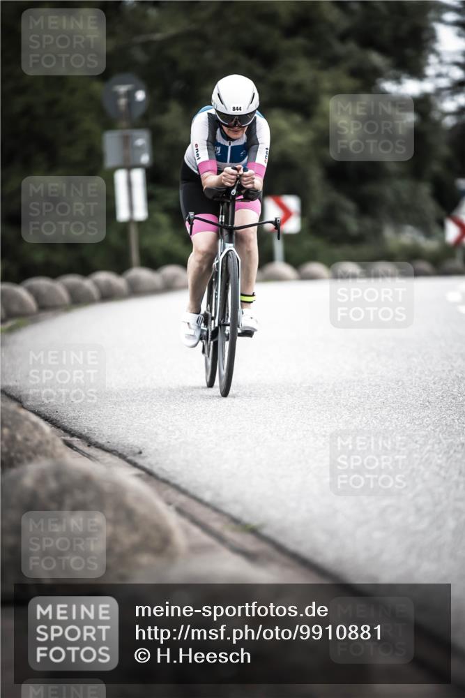 21.06.2026 - 29. Vierlanden-Triathlon H.Heesch http://msf.ph/oto/9910881 21.06.2026 12:02:17 Radfahren 640, 783, 844, 873, 885 meine-sportfotos.de