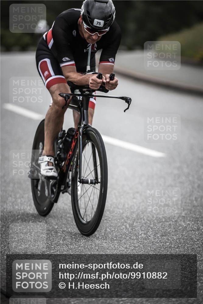 21.06.2026 - 29. Vierlanden-Triathlon H.Heesch http://msf.ph/oto/9910882 21.06.2026 09:36:02 Radfahren 75, 86, 90, 176, 200 meine-sportfotos.de