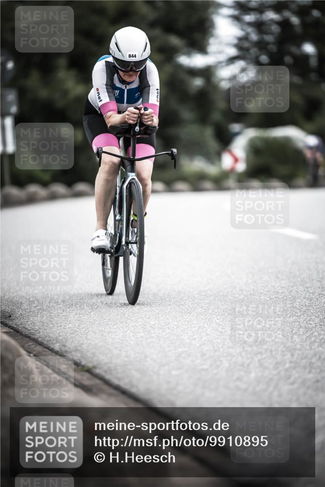 21.06.2026 - 29. Vierlanden-Triathlon H.Heesch http://msf.ph/oto/9910895 21.06.2026 12:02:17 Radfahren 640, 783, 844, 873, 885 meine-sportfotos.de