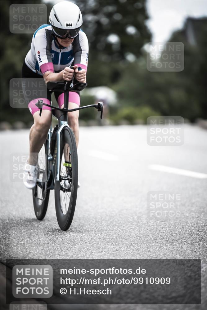 21.06.2026 - 29. Vierlanden-Triathlon H.Heesch http://msf.ph/oto/9910909 21.06.2026 12:02:18 Radfahren 640, 783, 844, 873, 885 meine-sportfotos.de