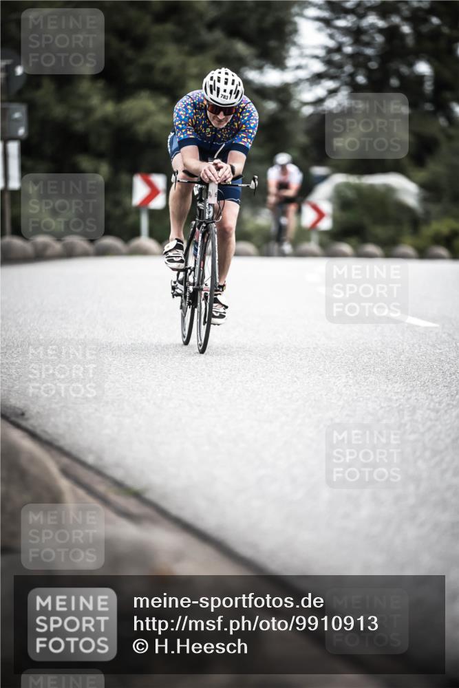21.06.2026 - 29. Vierlanden-Triathlon H.Heesch http://msf.ph/oto/9910913 21.06.2026 12:02:23 Radfahren 228, 640, 761, 783, 859, 873 meine-sportfotos.de