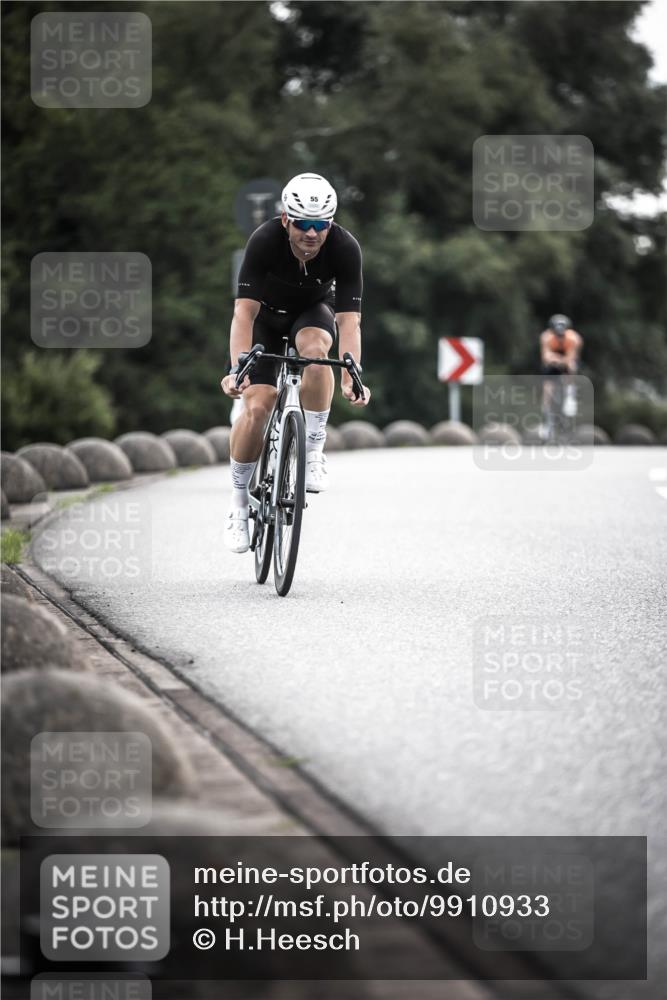 21.06.2026 - 29. Vierlanden-Triathlon H.Heesch http://msf.ph/oto/9910933 21.06.2026 09:26:23 Radfahren 55, 78, 106, 269 meine-sportfotos.de