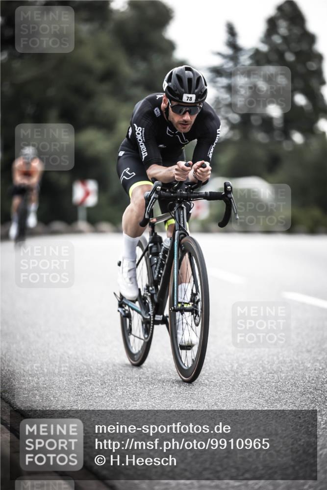 21.06.2026 - 29. Vierlanden-Triathlon H.Heesch http://msf.ph/oto/9910965 21.06.2026 09:26:25 Radfahren 55, 78, 106, 269 meine-sportfotos.de