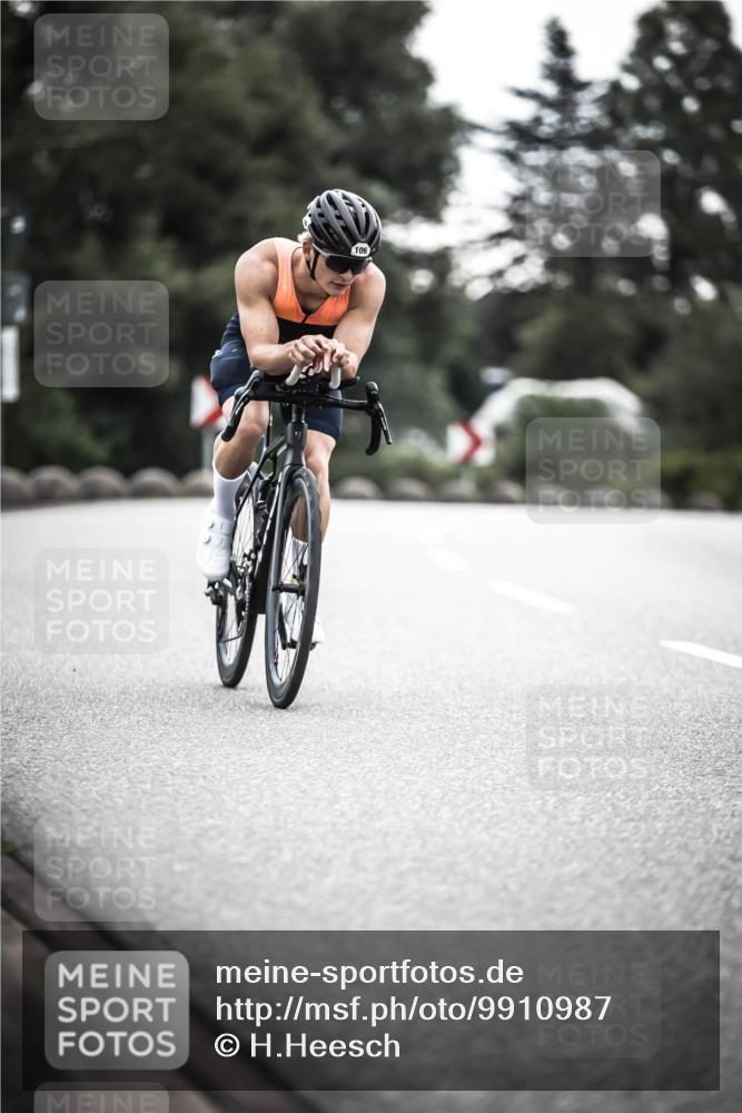 21.06.2026 - 29. Vierlanden-Triathlon H.Heesch http://msf.ph/oto/9910987 21.06.2026 09:26:27 Radfahren 55, 78, 106 meine-sportfotos.de