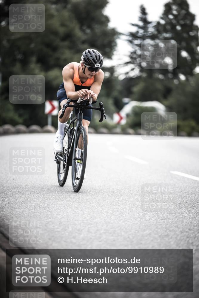 21.06.2026 - 29. Vierlanden-Triathlon H.Heesch http://msf.ph/oto/9910989 21.06.2026 09:26:27 Radfahren 55, 78, 106 meine-sportfotos.de