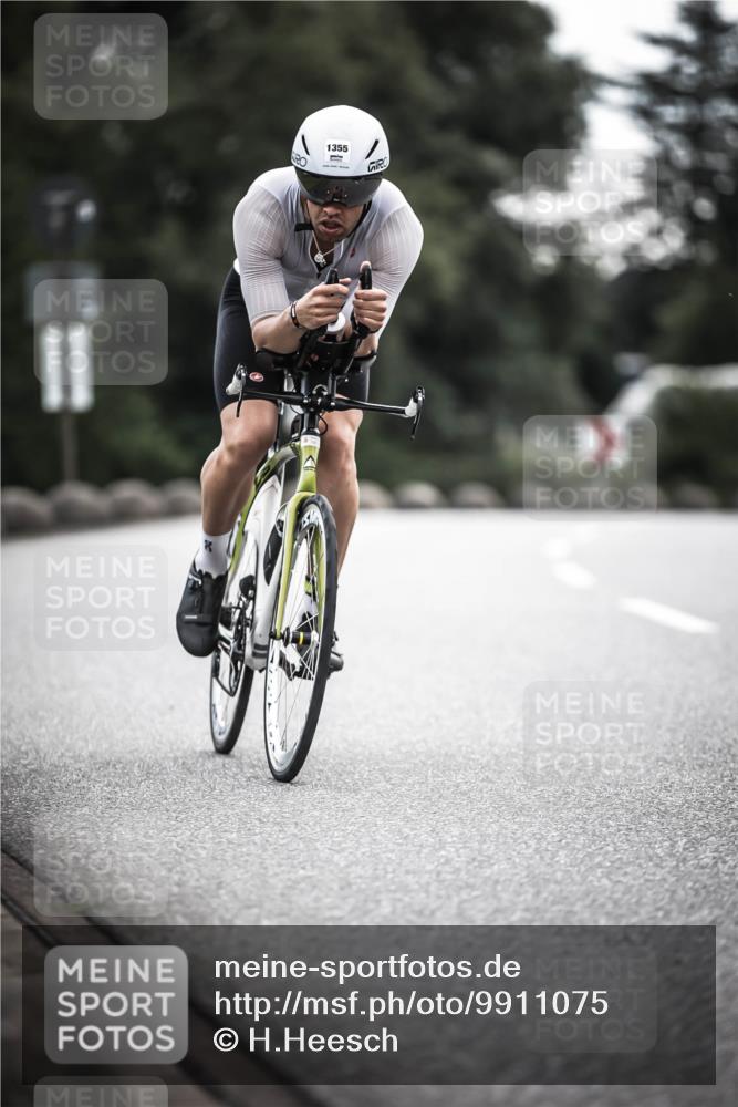 21.06.2026 - 29. Vierlanden-Triathlon H.Heesch http://msf.ph/oto/9911075 21.06.2026 09:27:01 Radfahren 75, 84, 169, 197, 1355 meine-sportfotos.de