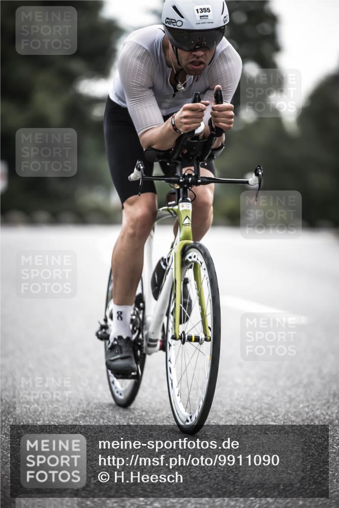21.06.2026 - 29. Vierlanden-Triathlon H.Heesch http://msf.ph/oto/9911090 21.06.2026 09:27:01 Radfahren 75, 84, 169, 197, 1355 meine-sportfotos.de