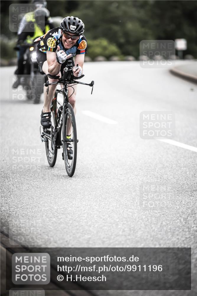 21.06.2026 - 29. Vierlanden-Triathlon H.Heesch http://msf.ph/oto/9911196 21.06.2026 09:37:57 Radfahren 2, 156 meine-sportfotos.de