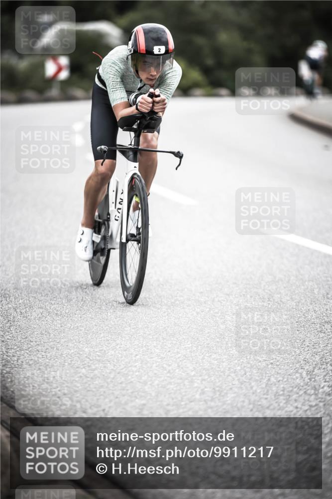 21.06.2026 - 29. Vierlanden-Triathlon H.Heesch http://msf.ph/oto/9911217 21.06.2026 09:38:05 Radfahren 2 meine-sportfotos.de