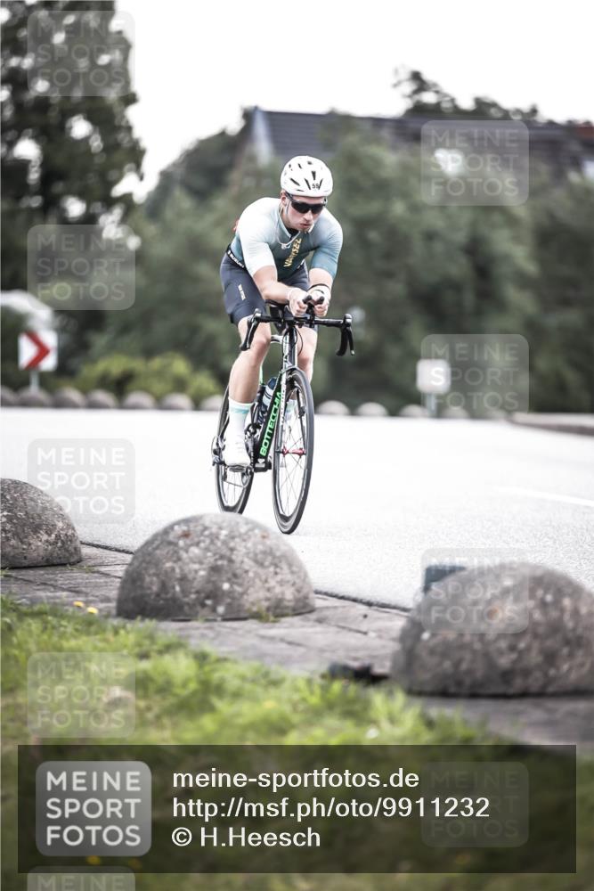 21.06.2026 - 29. Vierlanden-Triathlon H.Heesch http://msf.ph/oto/9911232 21.06.2026 09:39:08 Radfahren 59 meine-sportfotos.de