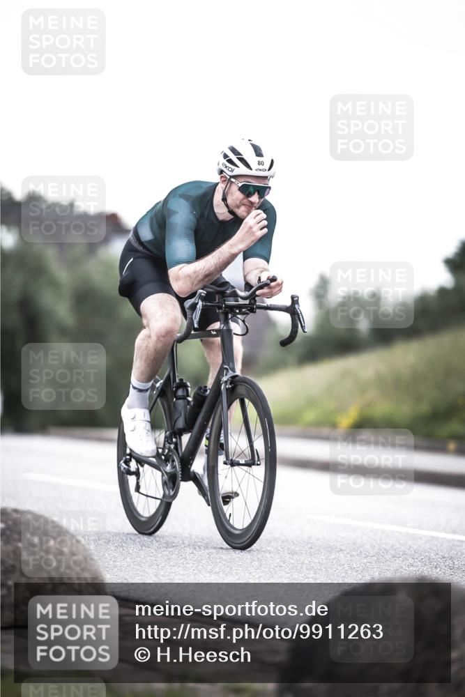 21.06.2026 - 29. Vierlanden-Triathlon H.Heesch http://msf.ph/oto/9911263 21.06.2026 09:39:21 Radfahren 52, 80, 87, 92, 113 meine-sportfotos.de