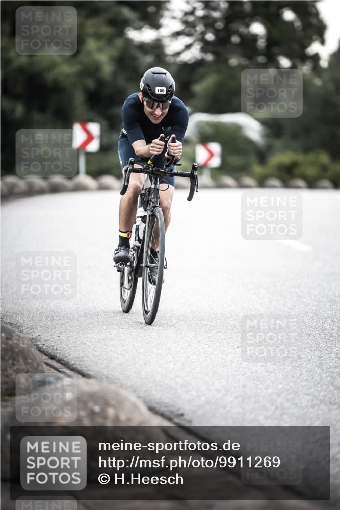 21.06.2026 - 29. Vierlanden-Triathlon H.Heesch http://msf.ph/oto/9911269 21.06.2026 09:39:28 Radfahren 22, 92, 100 meine-sportfotos.de