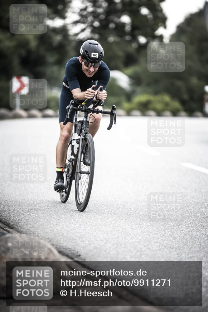 21.06.2026 - 29. Vierlanden-Triathlon H.Heesch http://msf.ph/oto/9911271 21.06.2026 09:39:29 Radfahren 22, 92, 100, 213 meine-sportfotos.de