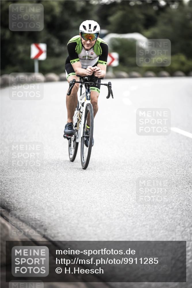 21.06.2026 - 29. Vierlanden-Triathlon H.Heesch http://msf.ph/oto/9911285 21.06.2026 09:39:37 Radfahren 22, 163, 213 meine-sportfotos.de