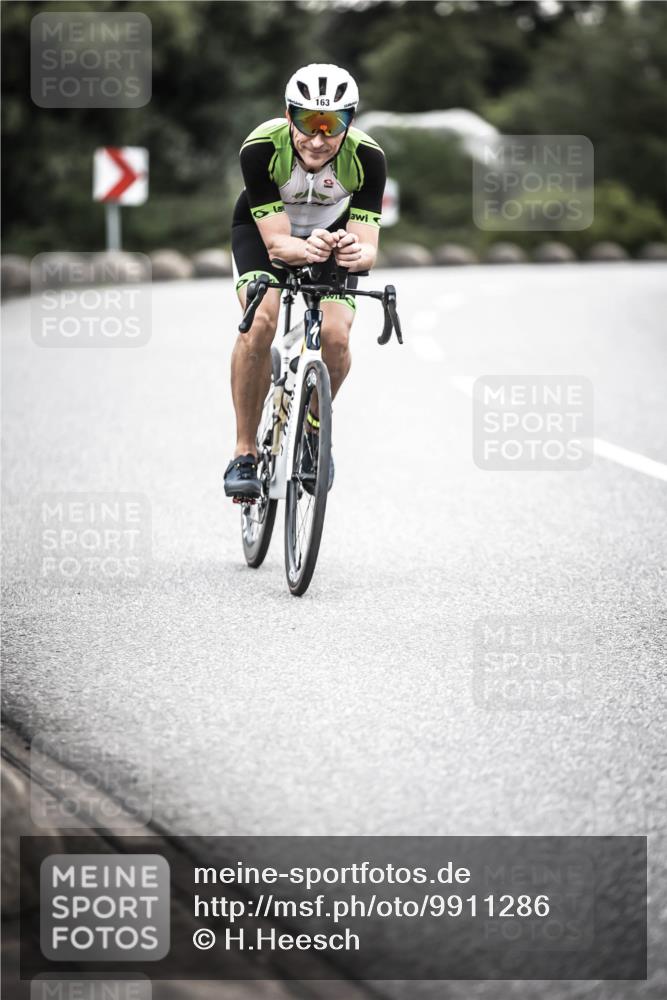 21.06.2026 - 29. Vierlanden-Triathlon H.Heesch http://msf.ph/oto/9911286 21.06.2026 09:39:37 Radfahren 22, 163, 213 meine-sportfotos.de