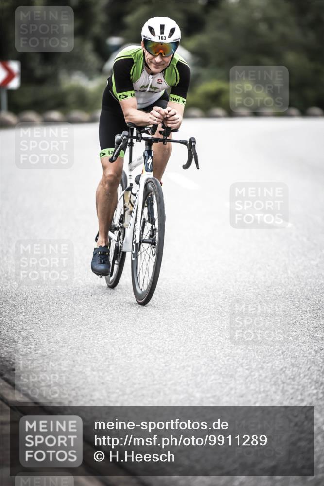 21.06.2026 - 29. Vierlanden-Triathlon H.Heesch http://msf.ph/oto/9911289 21.06.2026 09:39:37 Radfahren 22, 163, 213 meine-sportfotos.de