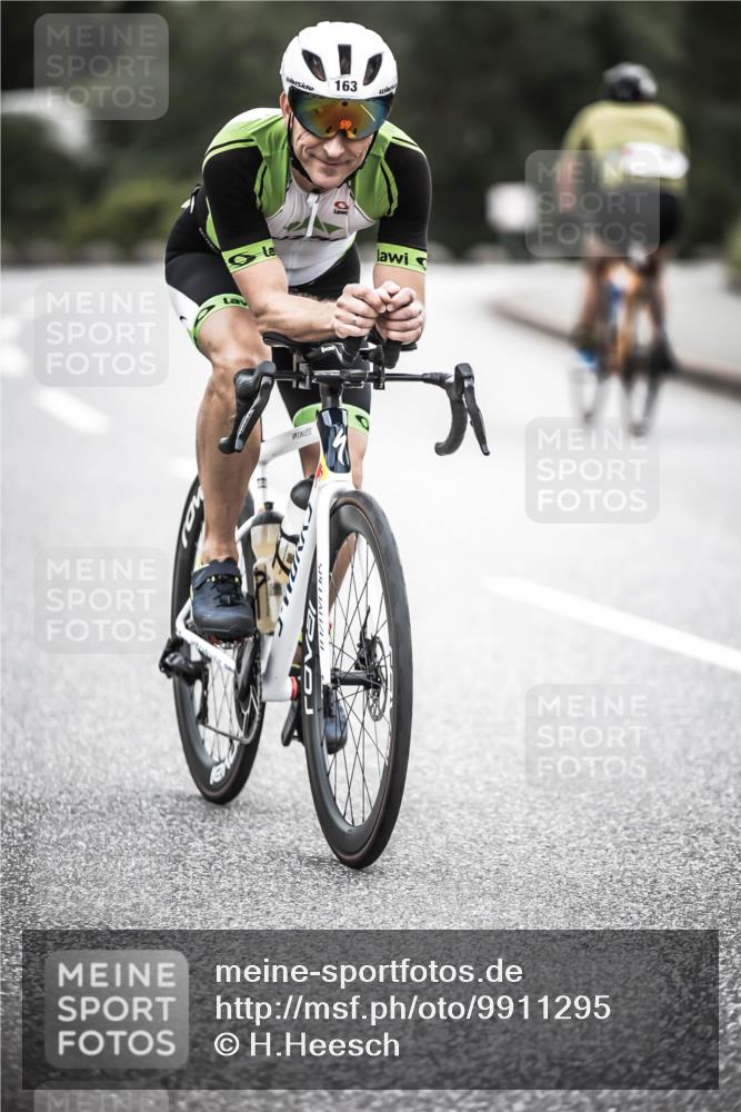 21.06.2026 - 29. Vierlanden-Triathlon H.Heesch http://msf.ph/oto/9911295 21.06.2026 09:39:38 Radfahren 163, 213 meine-sportfotos.de
