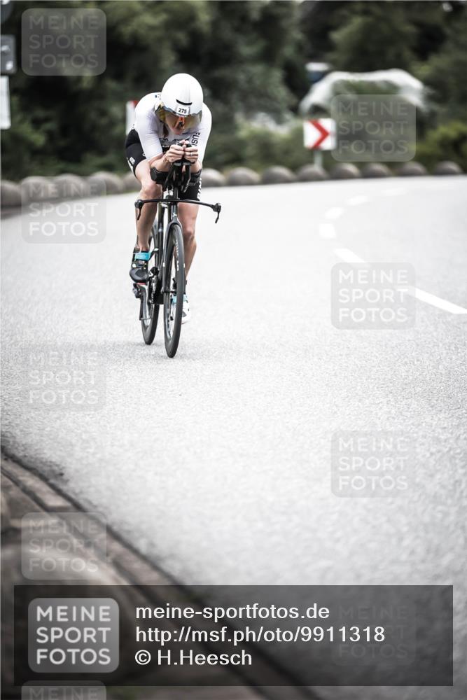 21.06.2026 - 29. Vierlanden-Triathlon H.Heesch http://msf.ph/oto/9911318 21.06.2026 09:39:59 Radfahren 124, 275 meine-sportfotos.de