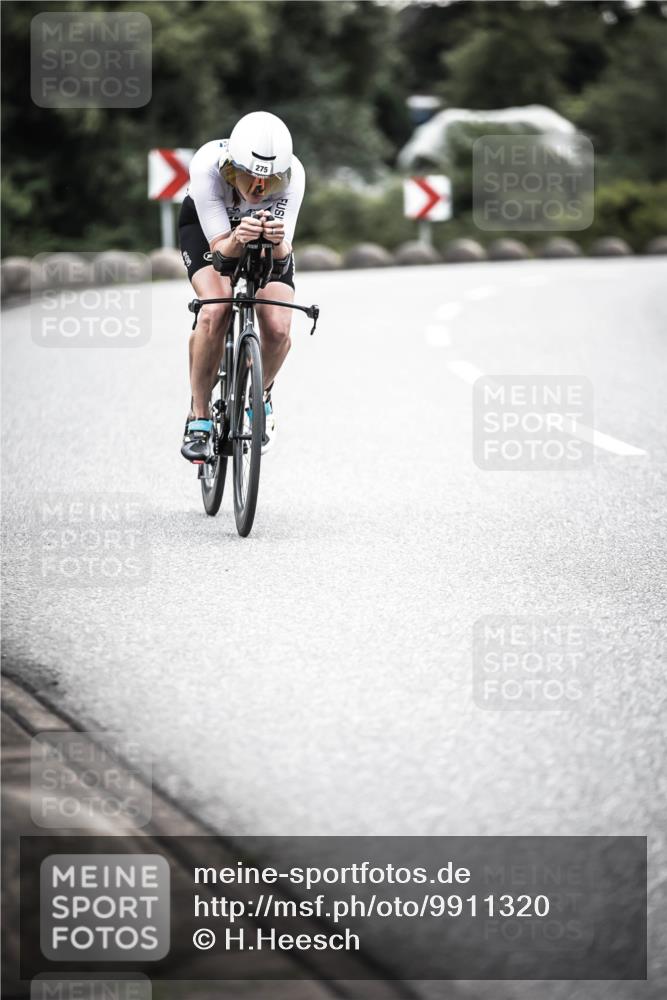 21.06.2026 - 29. Vierlanden-Triathlon H.Heesch http://msf.ph/oto/9911320 21.06.2026 09:39:59 Radfahren 124, 275 meine-sportfotos.de