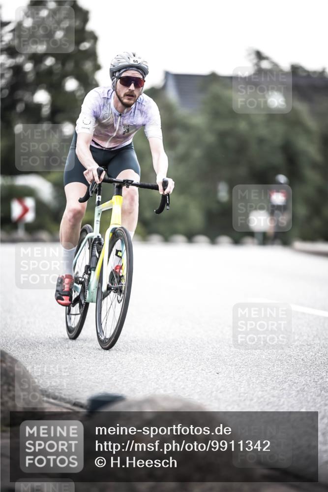 21.06.2026 - 29. Vierlanden-Triathlon H.Heesch http://msf.ph/oto/9911342 21.06.2026 09:40:27 Radfahren 50, 116 meine-sportfotos.de