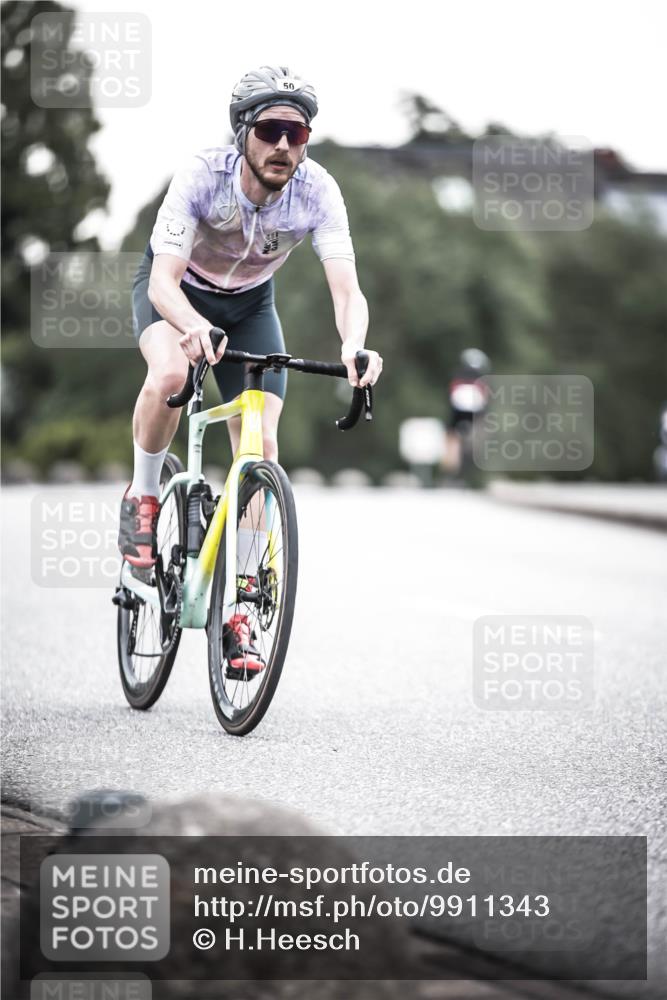 21.06.2026 - 29. Vierlanden-Triathlon H.Heesch http://msf.ph/oto/9911343 21.06.2026 09:40:27 Radfahren 50, 116 meine-sportfotos.de