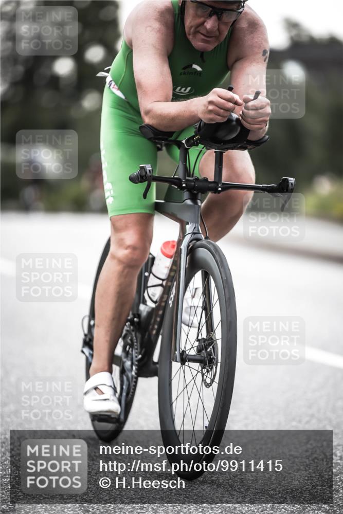 21.06.2026 - 29. Vierlanden-Triathlon H.Heesch http://msf.ph/oto/9911415 21.06.2026 09:41:35 Radfahren 146, 205 meine-sportfotos.de