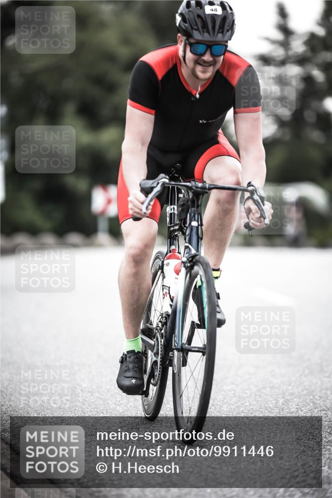 21.06.2026 - 29. Vierlanden-Triathlon H.Heesch http://msf.ph/oto/9911446 21.06.2026 09:41:43 Radfahren 15, 41, 48, 89, 146, 1353 meine-sportfotos.de