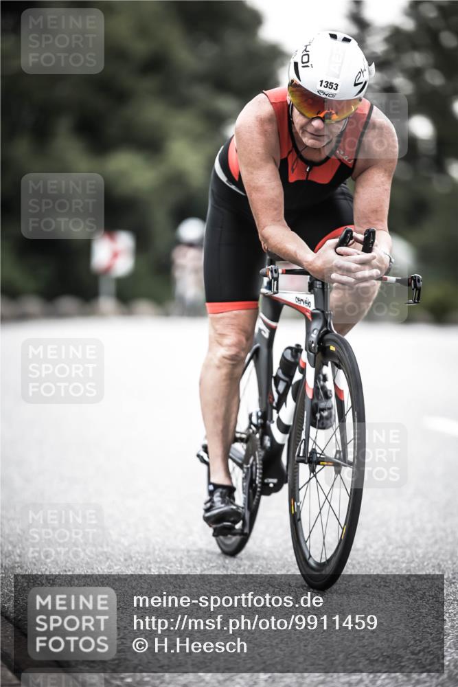 21.06.2026 - 29. Vierlanden-Triathlon H.Heesch http://msf.ph/oto/9911459 21.06.2026 09:41:45 Radfahren 15, 41, 48, 89, 1353 meine-sportfotos.de