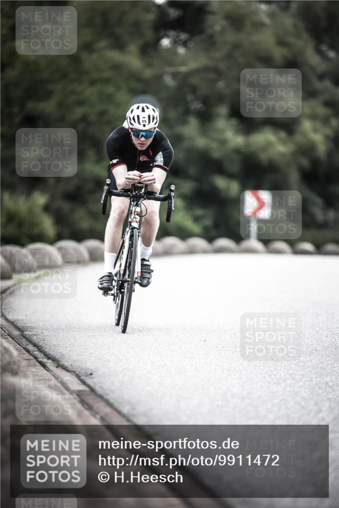 21.06.2026 - 29. Vierlanden-Triathlon H.Heesch http://msf.ph/oto/9911472 21.06.2026 09:41:50 Radfahren 15, 89 meine-sportfotos.de