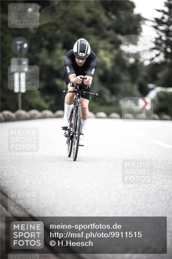 21.06.2026 - 29. Vierlanden-Triathlon H.Heesch http://msf.ph/oto/9911515 21.06.2026 09:42:20 Radfahren 26, 31, 37, 137 meine-sportfotos.de