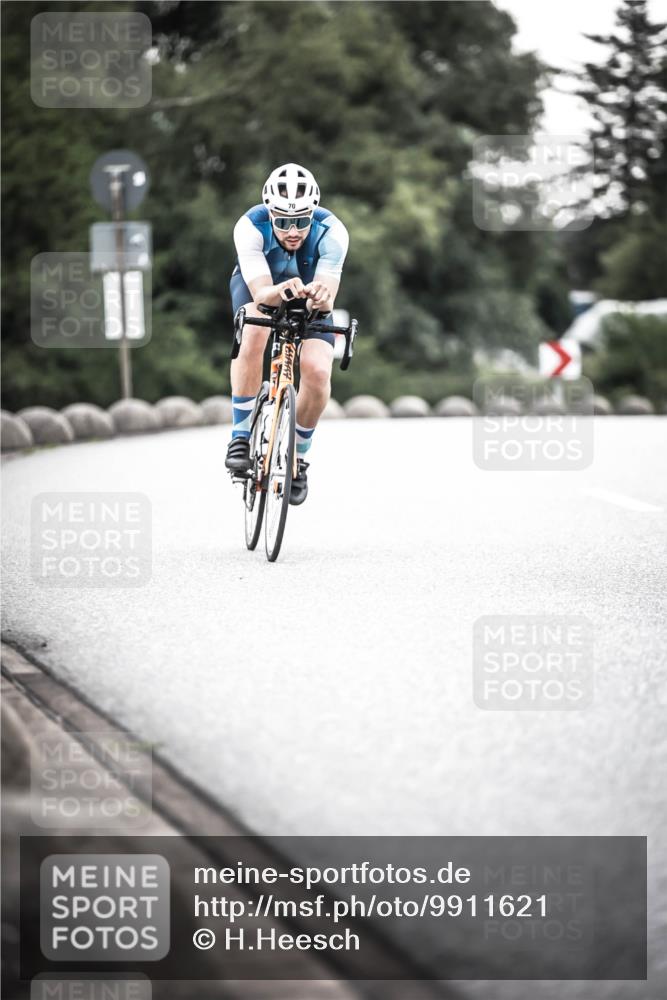 21.06.2026 - 29. Vierlanden-Triathlon H.Heesch http://msf.ph/oto/9911621 21.06.2026 09:43:17 Radfahren 70 meine-sportfotos.de