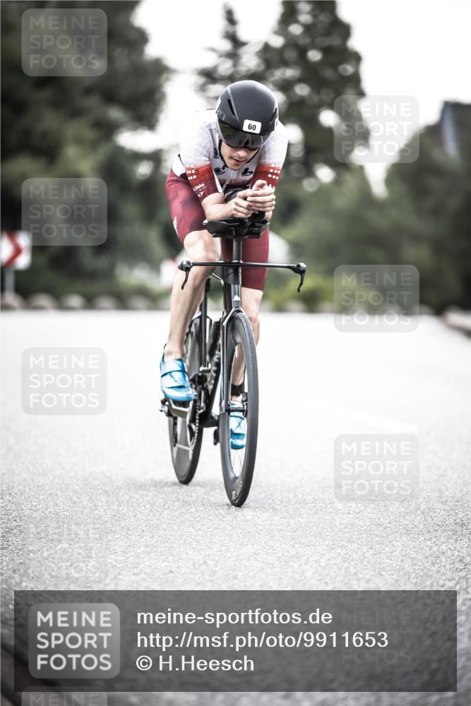 21.06.2026 - 29. Vierlanden-Triathlon H.Heesch http://msf.ph/oto/9911653 21.06.2026 09:43:37 Radfahren 60, 192, 287 meine-sportfotos.de