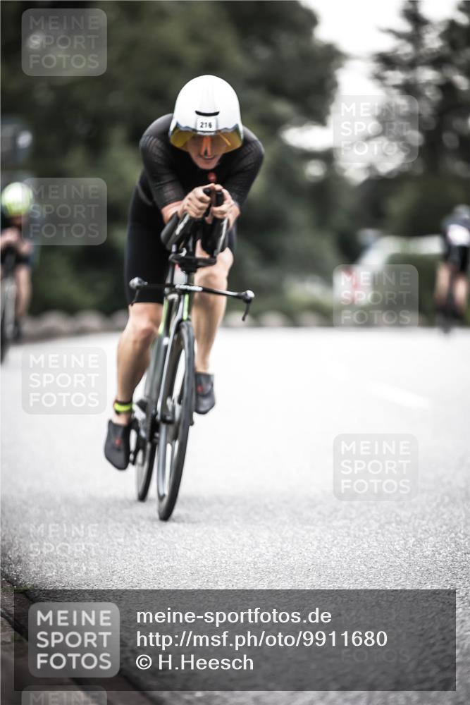 21.06.2026 - 29. Vierlanden-Triathlon H.Heesch http://msf.ph/oto/9911680 21.06.2026 09:43:56 Radfahren 23, 111, 178, 211, 216 meine-sportfotos.de