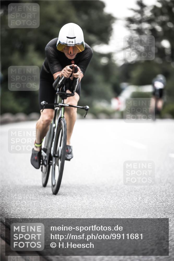 21.06.2026 - 29. Vierlanden-Triathlon H.Heesch http://msf.ph/oto/9911681 21.06.2026 09:43:56 Radfahren 23, 111, 178, 211, 216 meine-sportfotos.de
